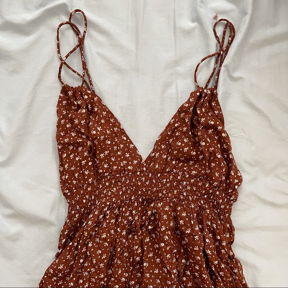 Flowy midi dress